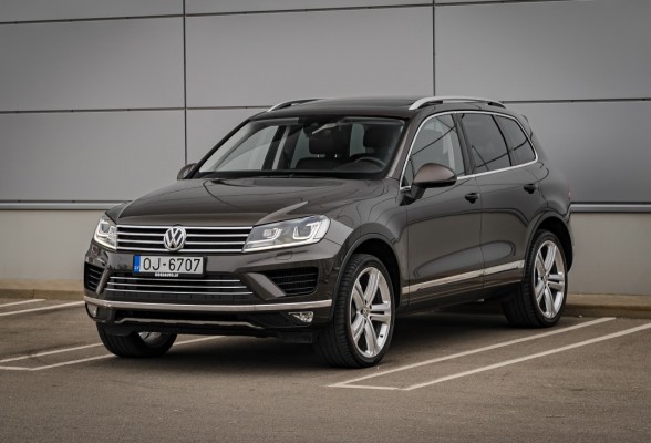 Volkswagen Touareg