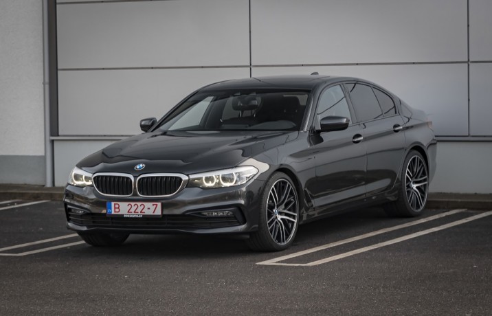 BMW 530