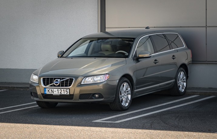 Volvo V70