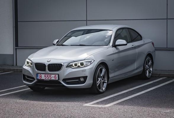 BMW 220