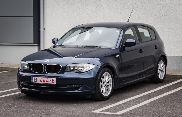 BMW 118
