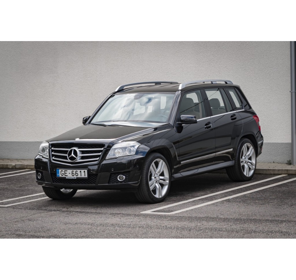 Mercedes-Benz GLK320
