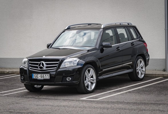 Mercedes-Benz GLK320