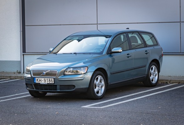 Volvo V50