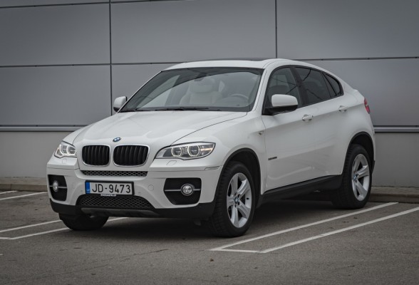 BMW X6