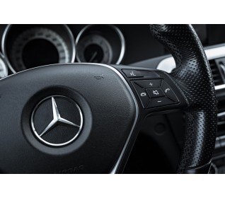 Mercedes-Benz C220