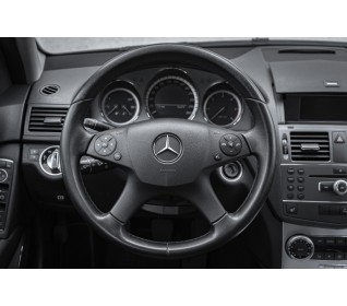 Mercedes-Benz C220