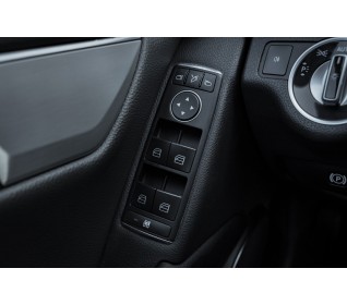 Mercedes-Benz C220