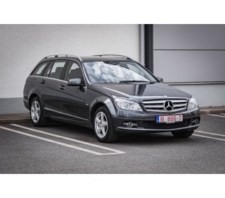 Mercedes-Benz C220