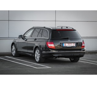 Mercedes-Benz C220