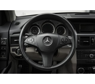 Mercedes-Benz GLK320
