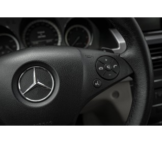 Mercedes-Benz GLK320