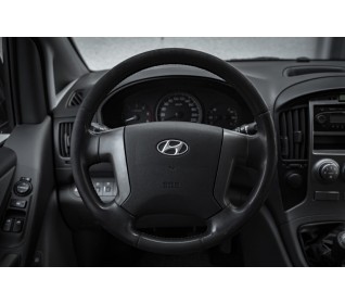 Hyundai H-1