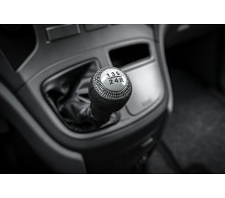 Hyundai H-1