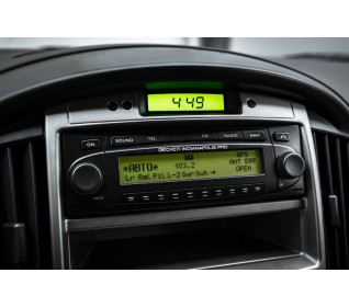 Hyundai H-1