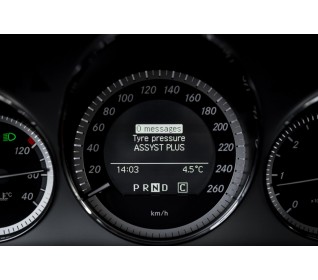 Mercedes-Benz GLK220