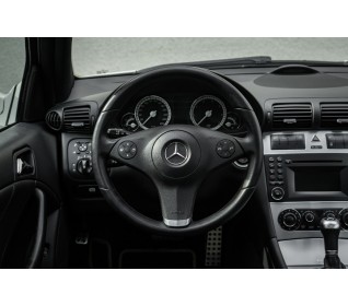 Mercedes-Benz C180