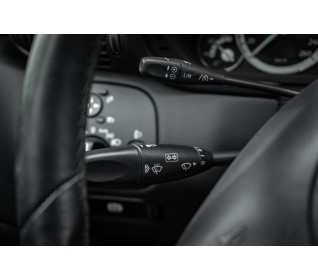 Mercedes-Benz C180